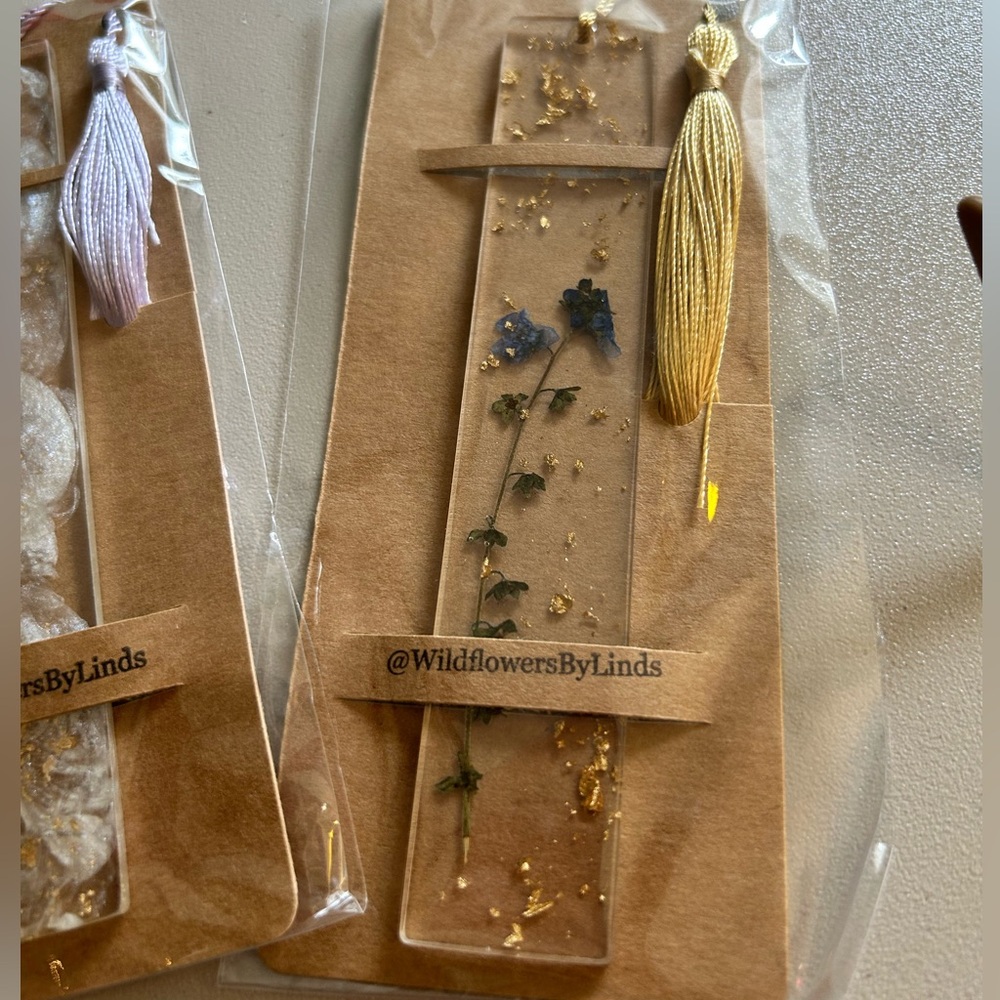Handcrafted Resin Bookmark Set - Picture 6 of 9